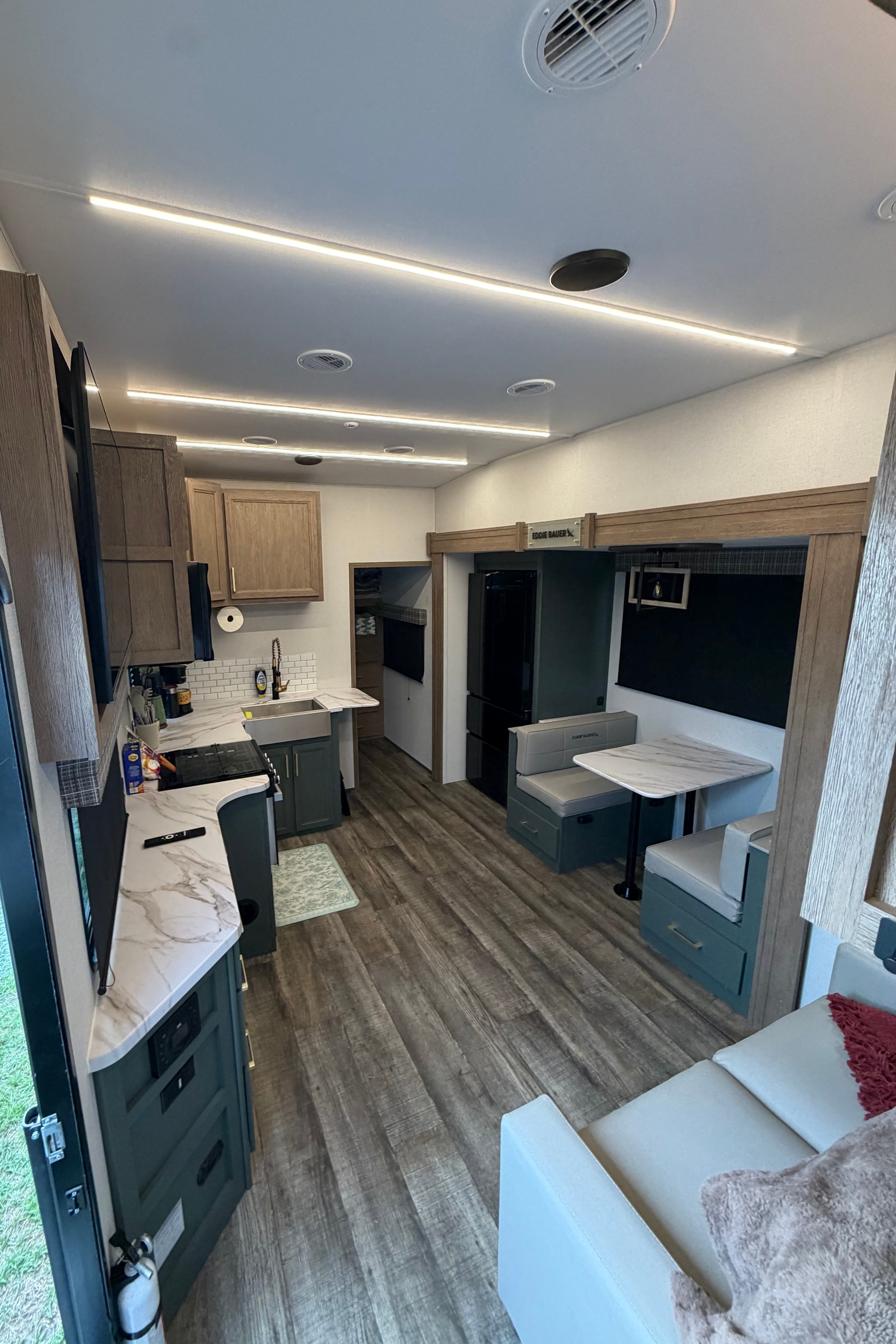 Luxury RV Experience Delivered to You | Sleeps 8