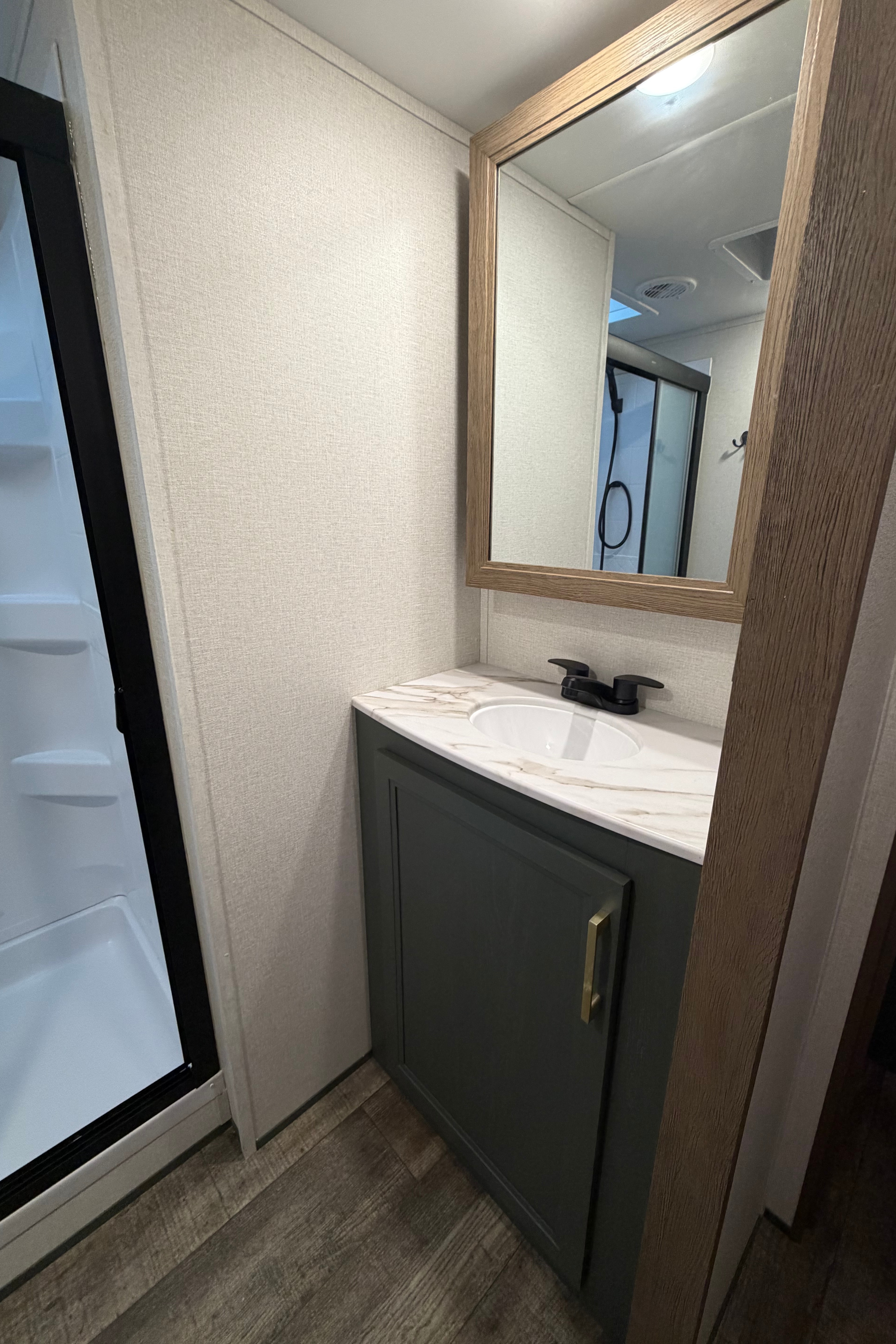 Luxury RV Experience Delivered to You | Sleeps 8