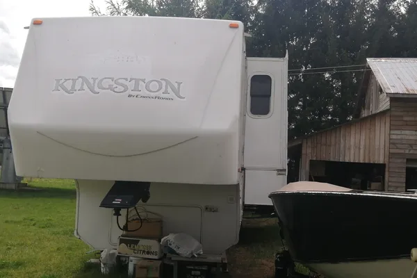 Norton's Kingston 2008 Cross Road Fifth Wheel