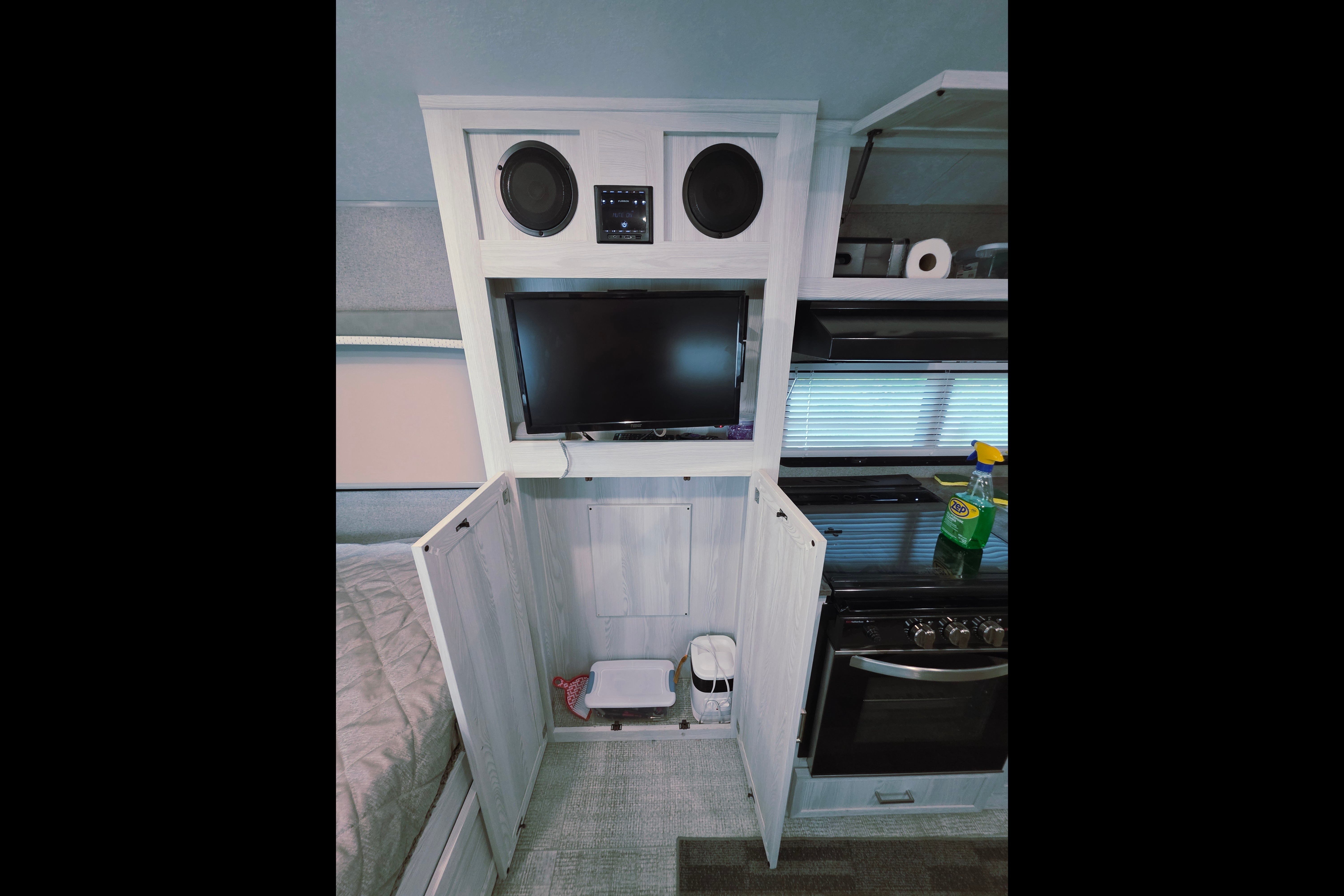 The Gem Rockwood Geo Pro Travel Trailer