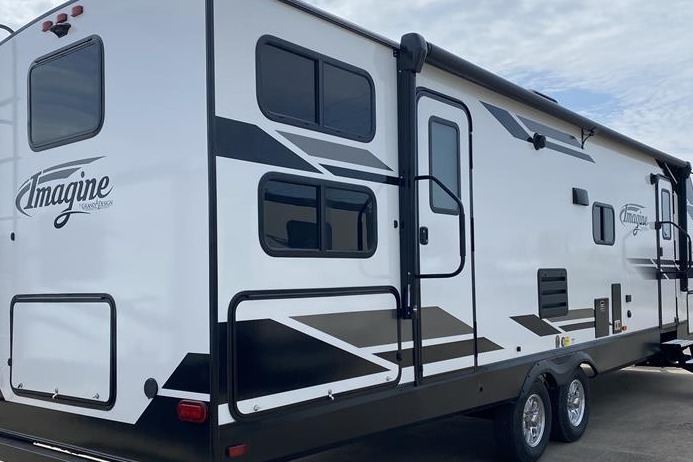 Tropical RV Grand Design Imagine 2910BH Travel Trailer