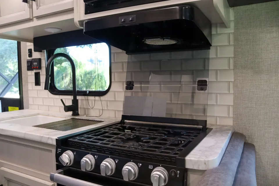 2022 Jayco Jay Flight Rocky Mountain Edition