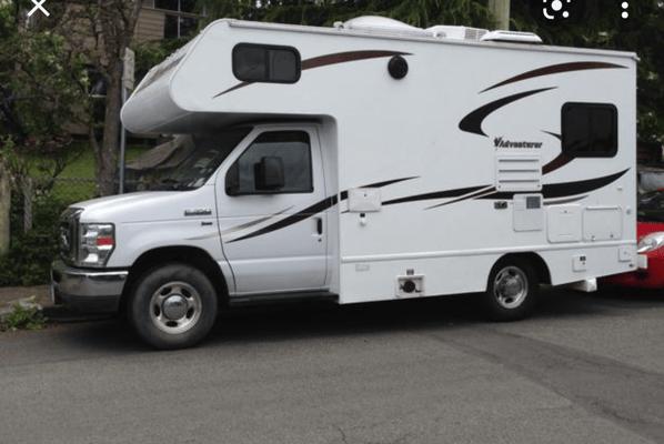 Gomez Adventure Manufacturing 19rd Class C