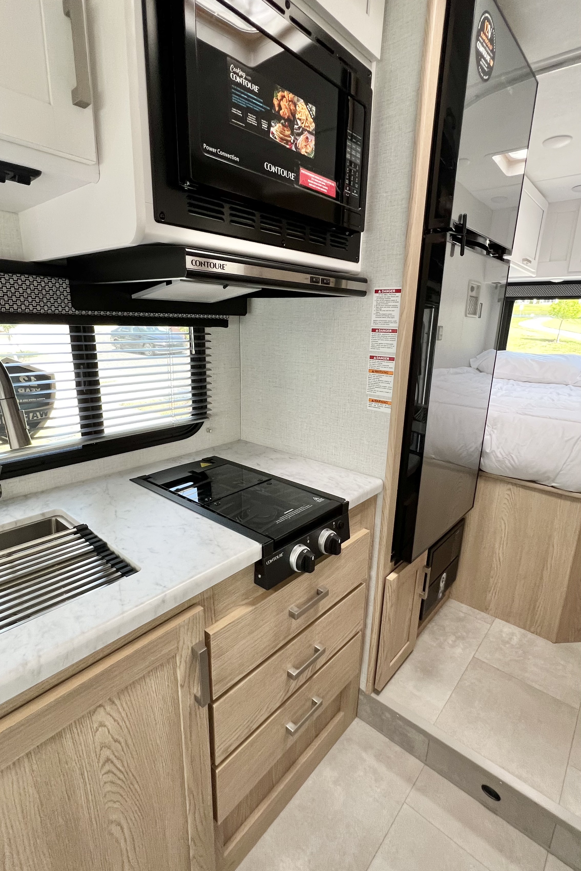 Vacation-Ready New 2026 RV, Sleeps 6 + Free Resort Stay Option