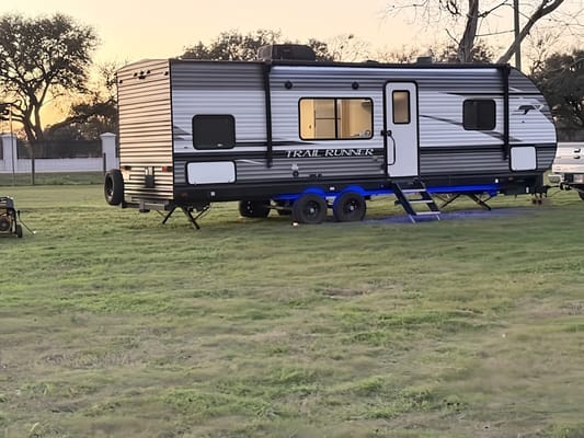 Family bunkhouse RV Sleeps 8