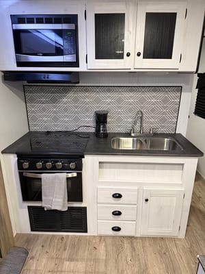 Family bunkhouse RV Sleeps 8