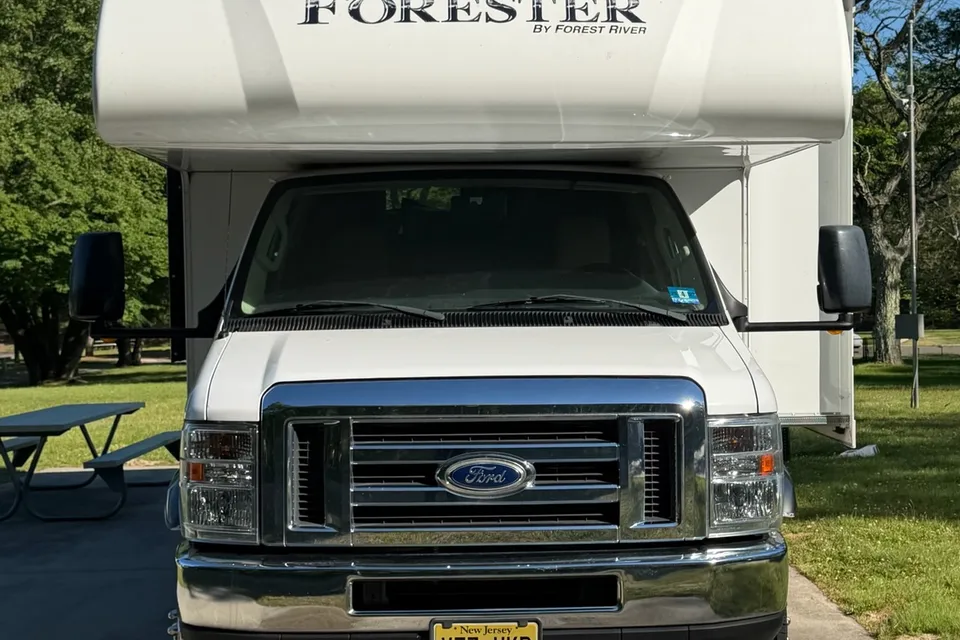 2017 Forester 2291S – Easy, Luxury & Family Fun