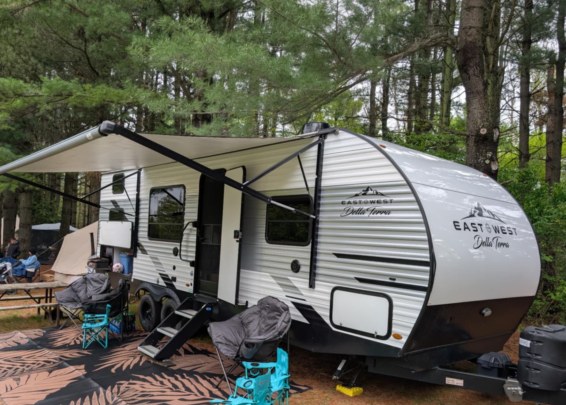 AnLana’s Travel Trailer