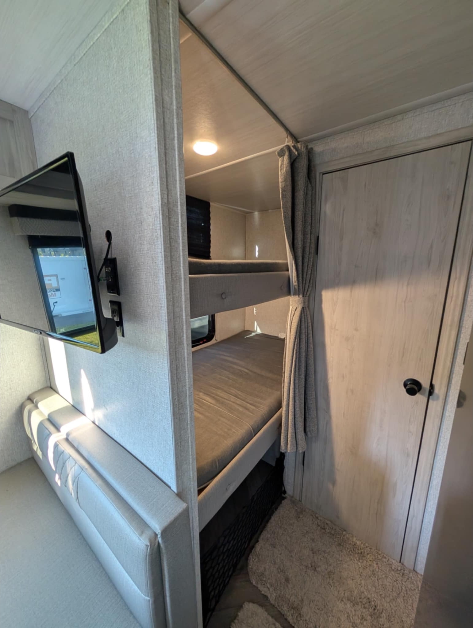 AnLana’s Travel Trailer