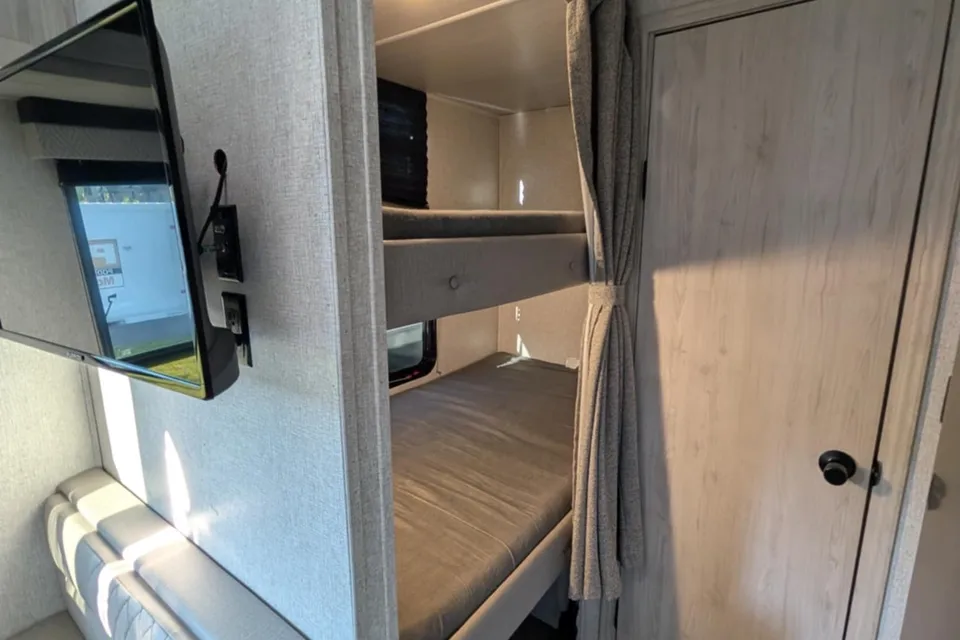 AnLana’s Travel Trailer