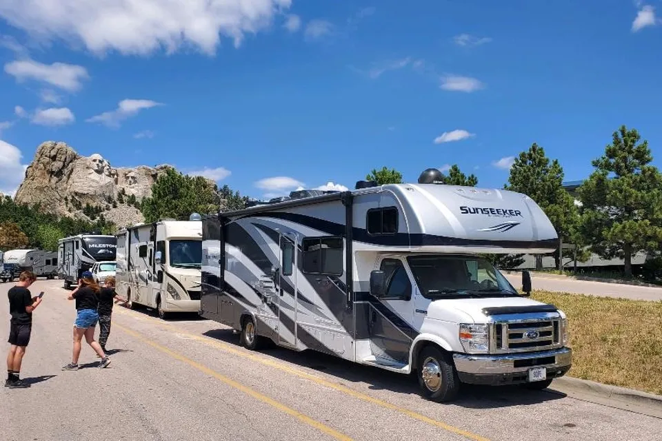 Joshua's Forest River Sunseeker 3050S Class C