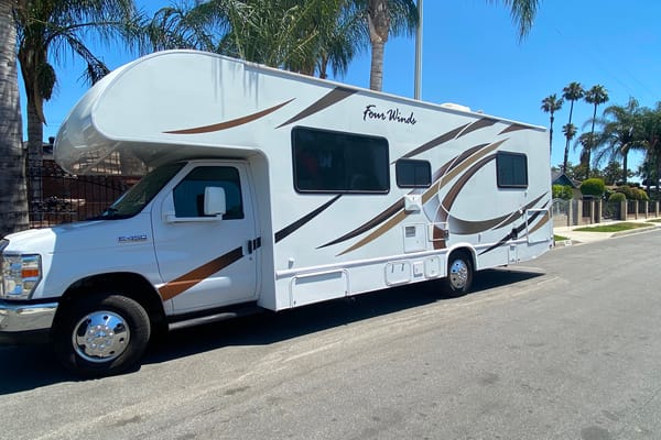 Four Wind Class C RV! Unlimited Miles!