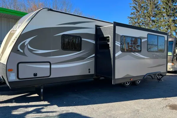 2016 Kodiak Ultimate 295TBHS