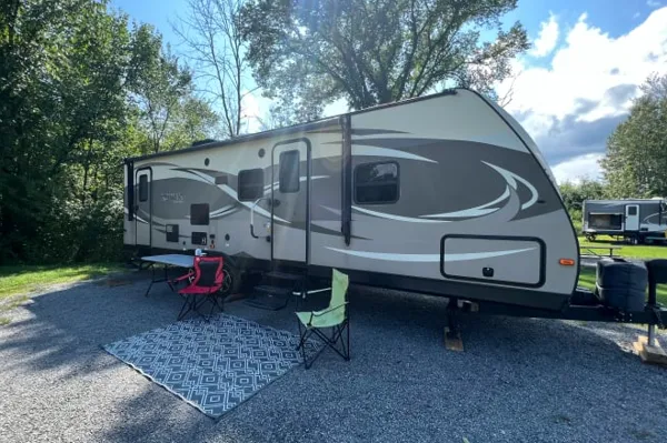 2016 Kodiak Ultimate 295TBHS