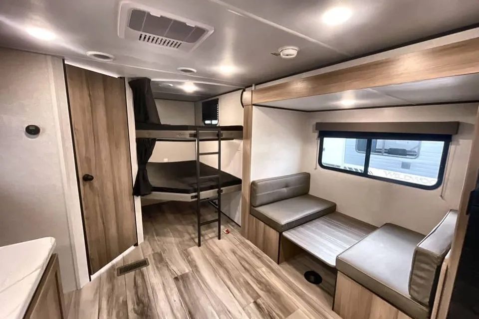 Alicia's Coleman Lite Travel Trailer