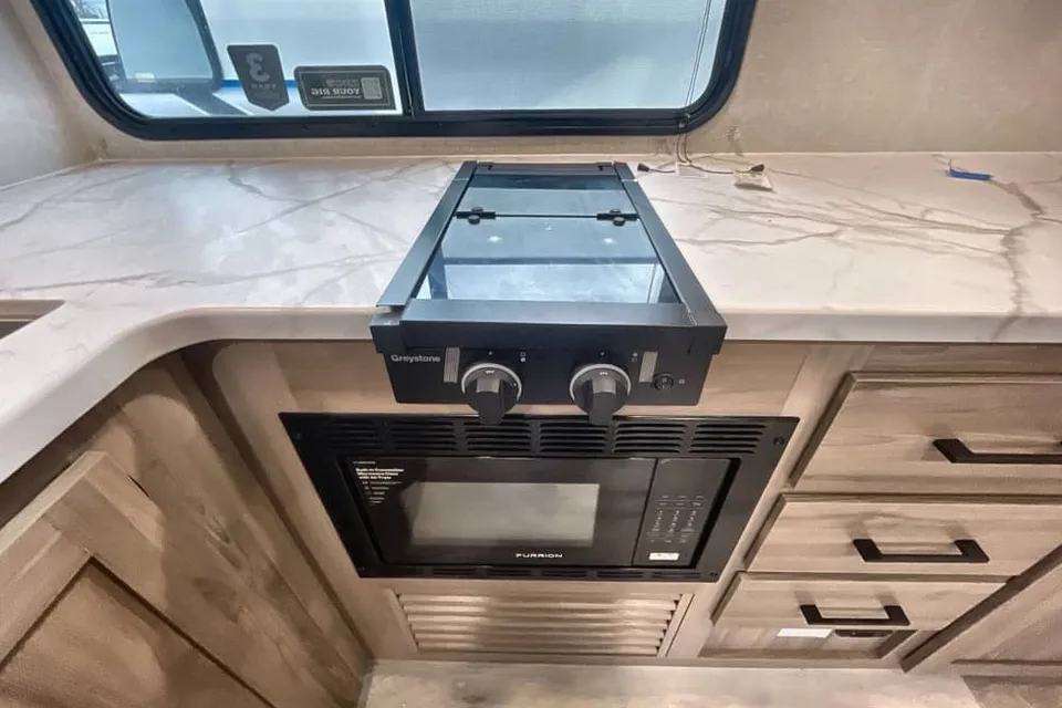 Alicia's Coleman Lite Travel Trailer