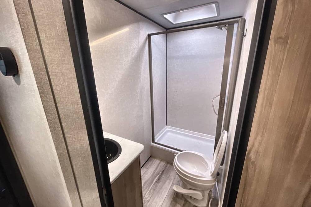 Alicia's Coleman Lite Travel Trailer