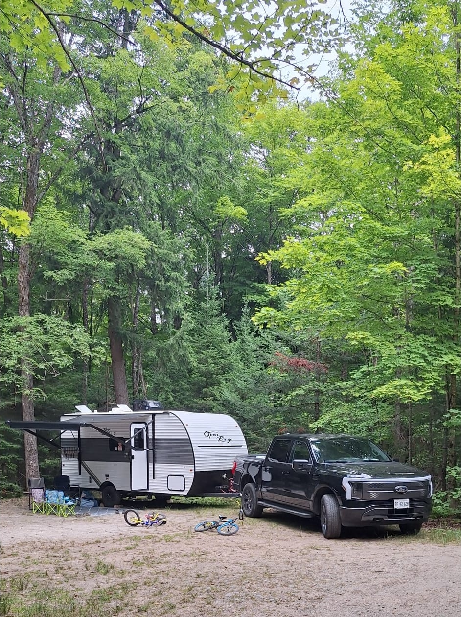 JW Adventure Rentals Travel Trailer