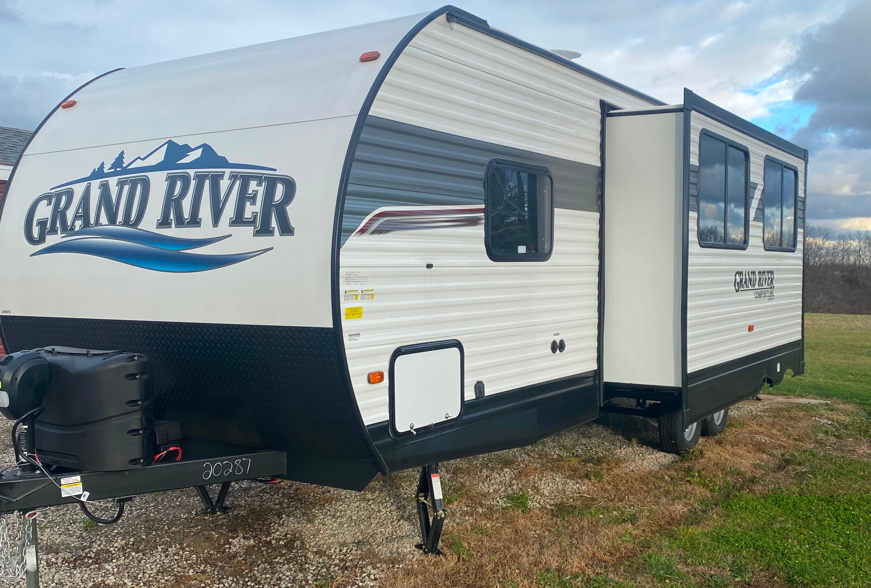 Grand River 269 BHS Travel Trailer