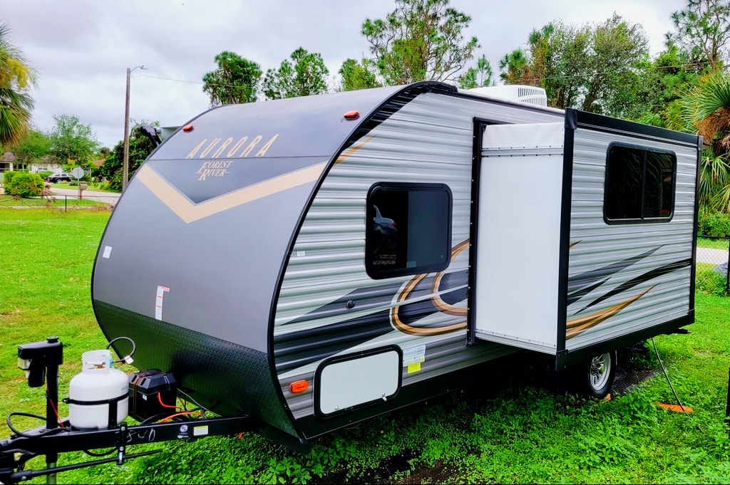 Premier Rentals Forest River Aurora 18BHS