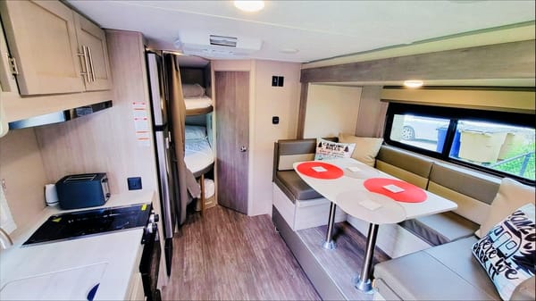 Premier Rentals Forest River Aurora 18BHS