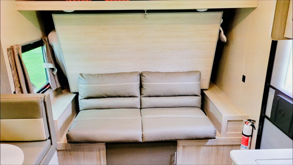 Premier Rentals Forest River Aurora 18BHS