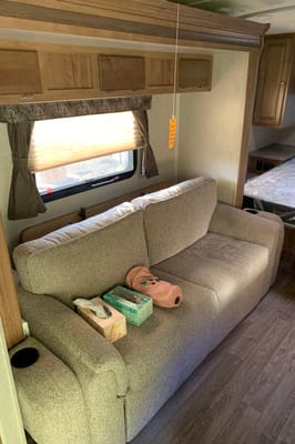 Glenn’s Forest River 21ft Travel Trailer