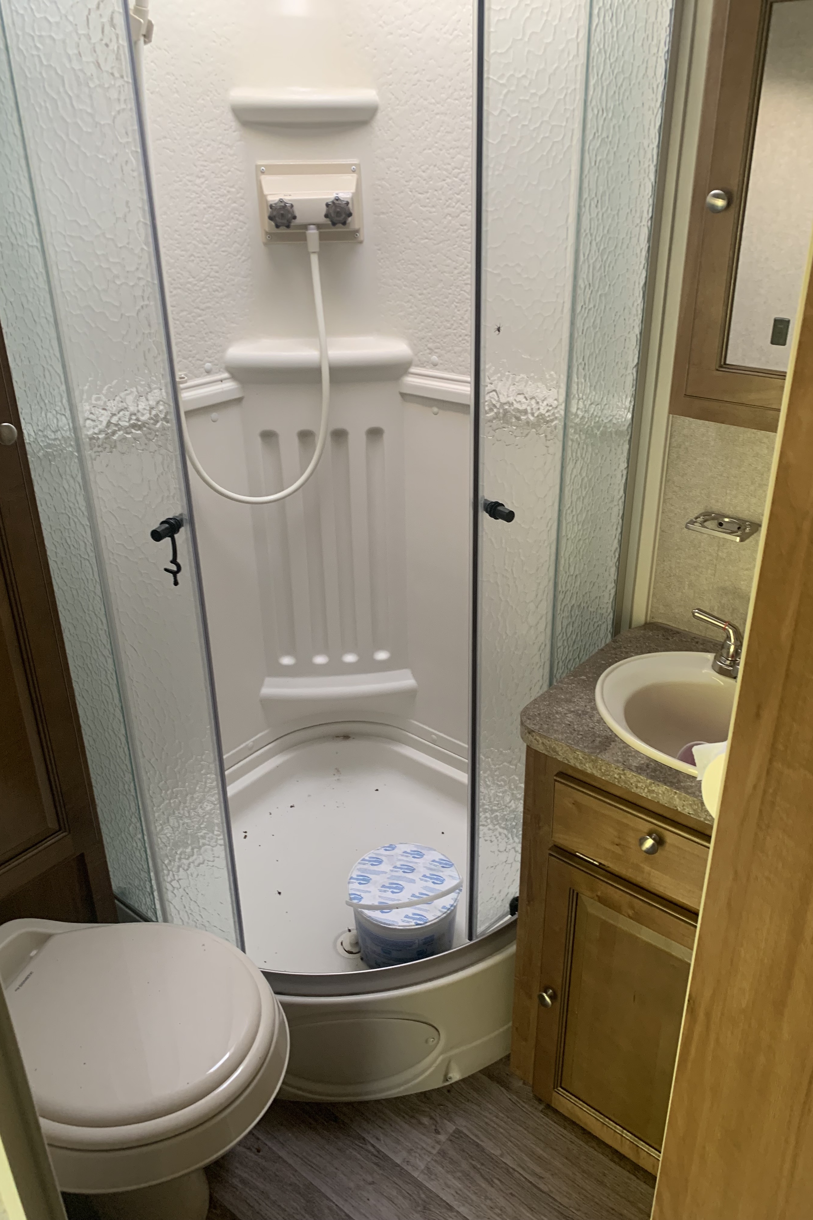 Glenn’s Forest River 21ft Travel Trailer