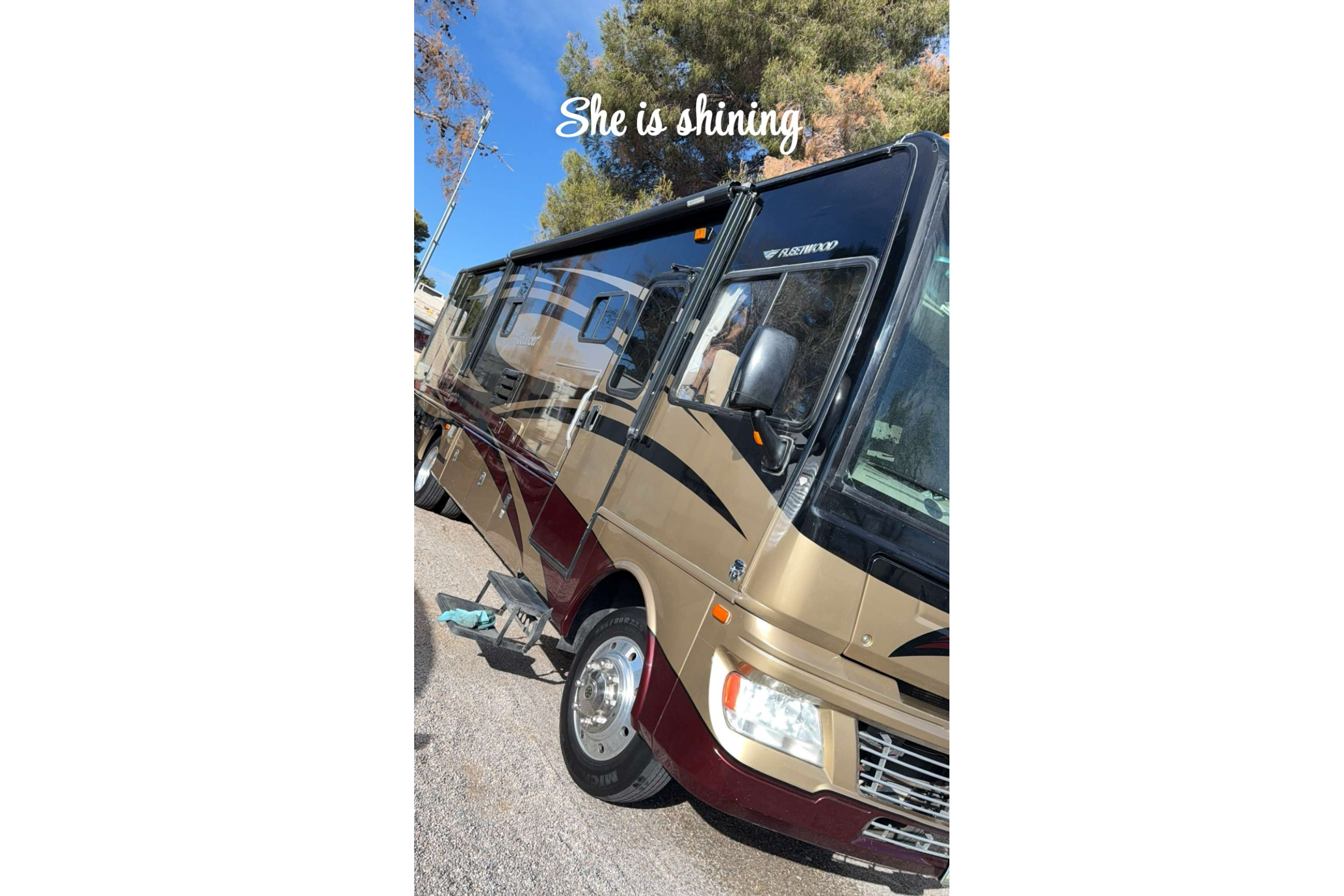 🚐 Hit the Road in Comfort – Your Adventure Starts Here! 🌄