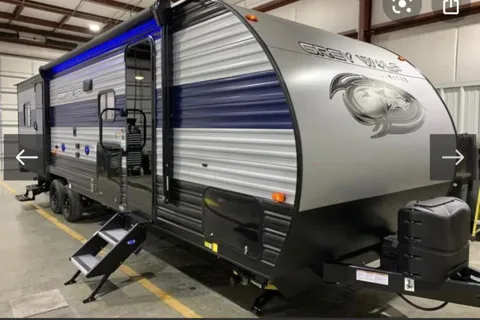 David's Grand River Grey Wolf Toy Hauler
