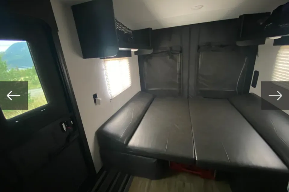 David's Grand River Grey Wolf Toy Hauler