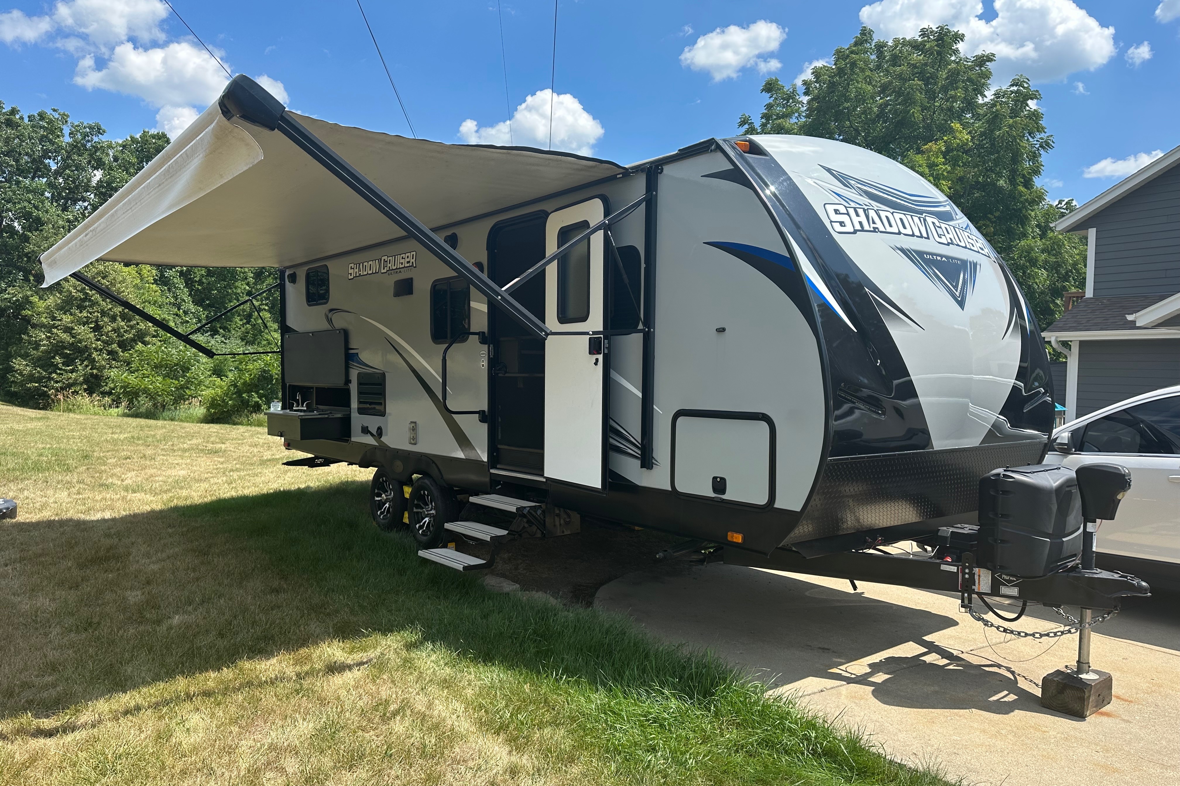 Jacob's Cruiser RV Shadow Cruiser 240BHS Travel Trailer