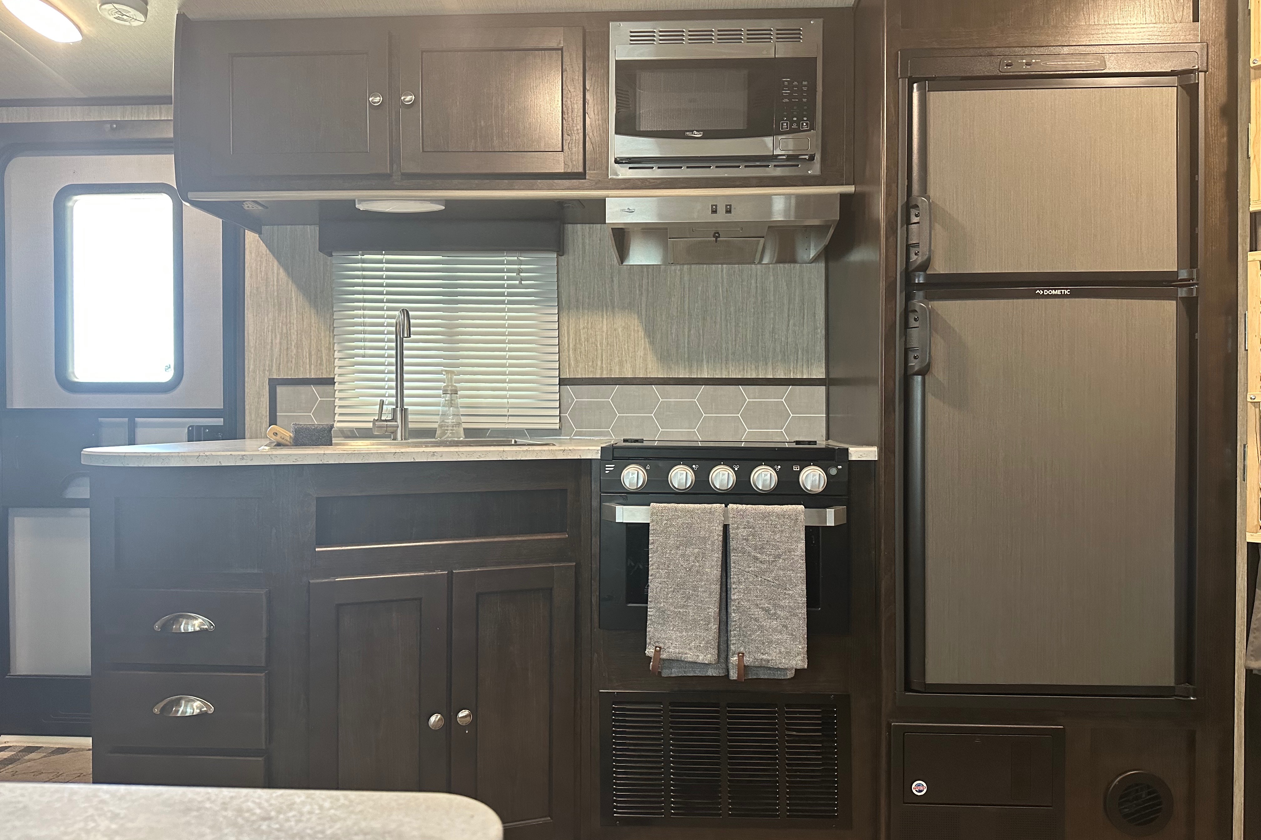 Jacob's Cruiser RV Shadow Cruiser 240BHS Travel Trailer