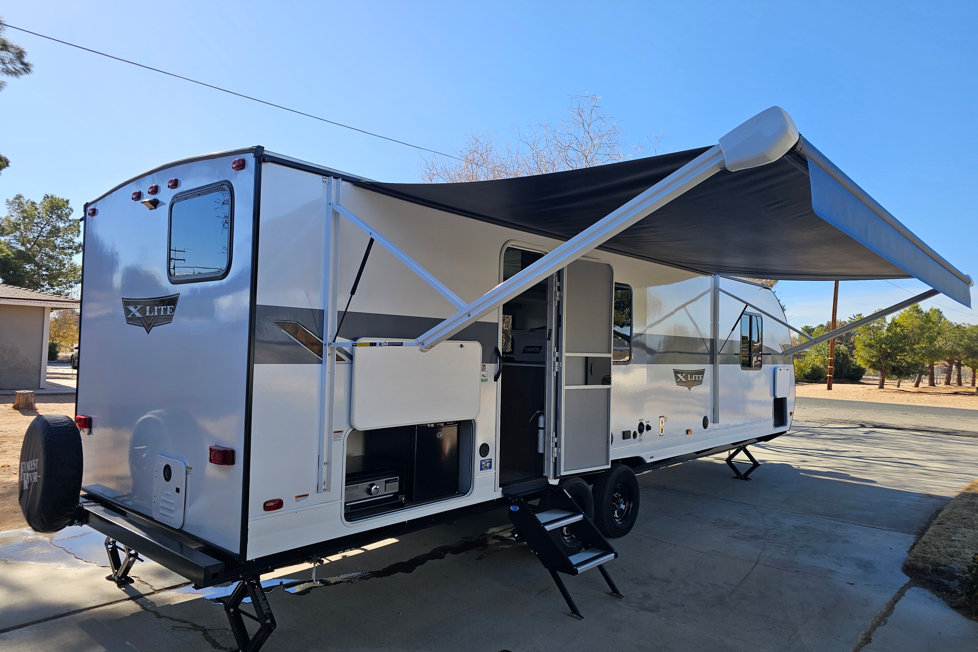 NEW 2025 Travel Trailer
