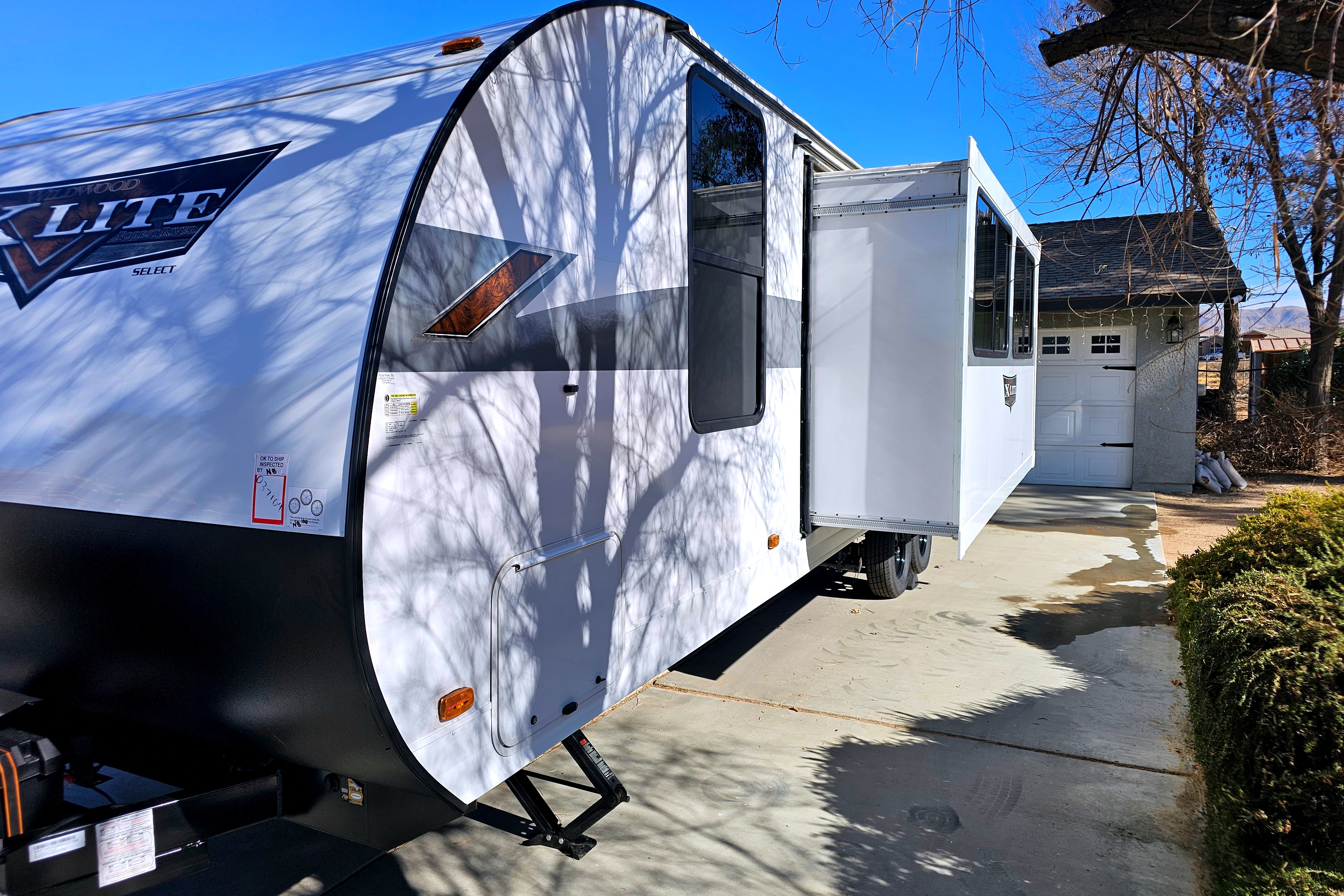 NEW 2025 Travel Trailer