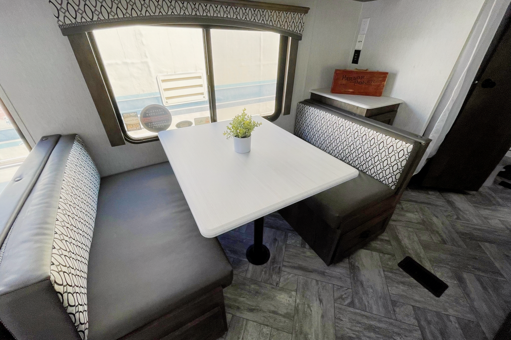Brand New Forest River Evo Trailer **No Dunes**