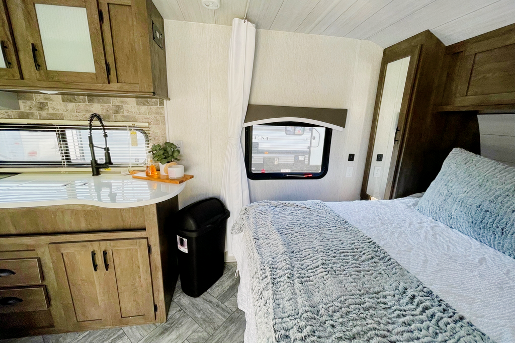 Brand New Forest River Evo Trailer **No Dunes**