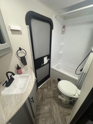 Cameron's Forest River Vibe T26DB Travel Trailer
