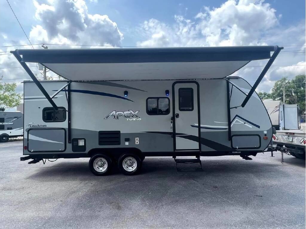 Family friendly travel trailer