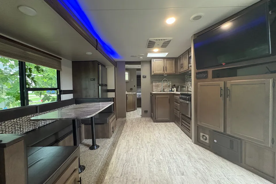 KZ 261RL Travel Trailer