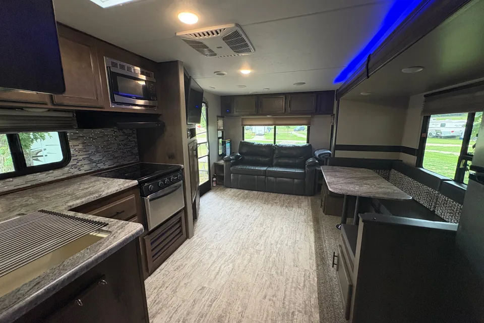 KZ 261RL Travel Trailer
