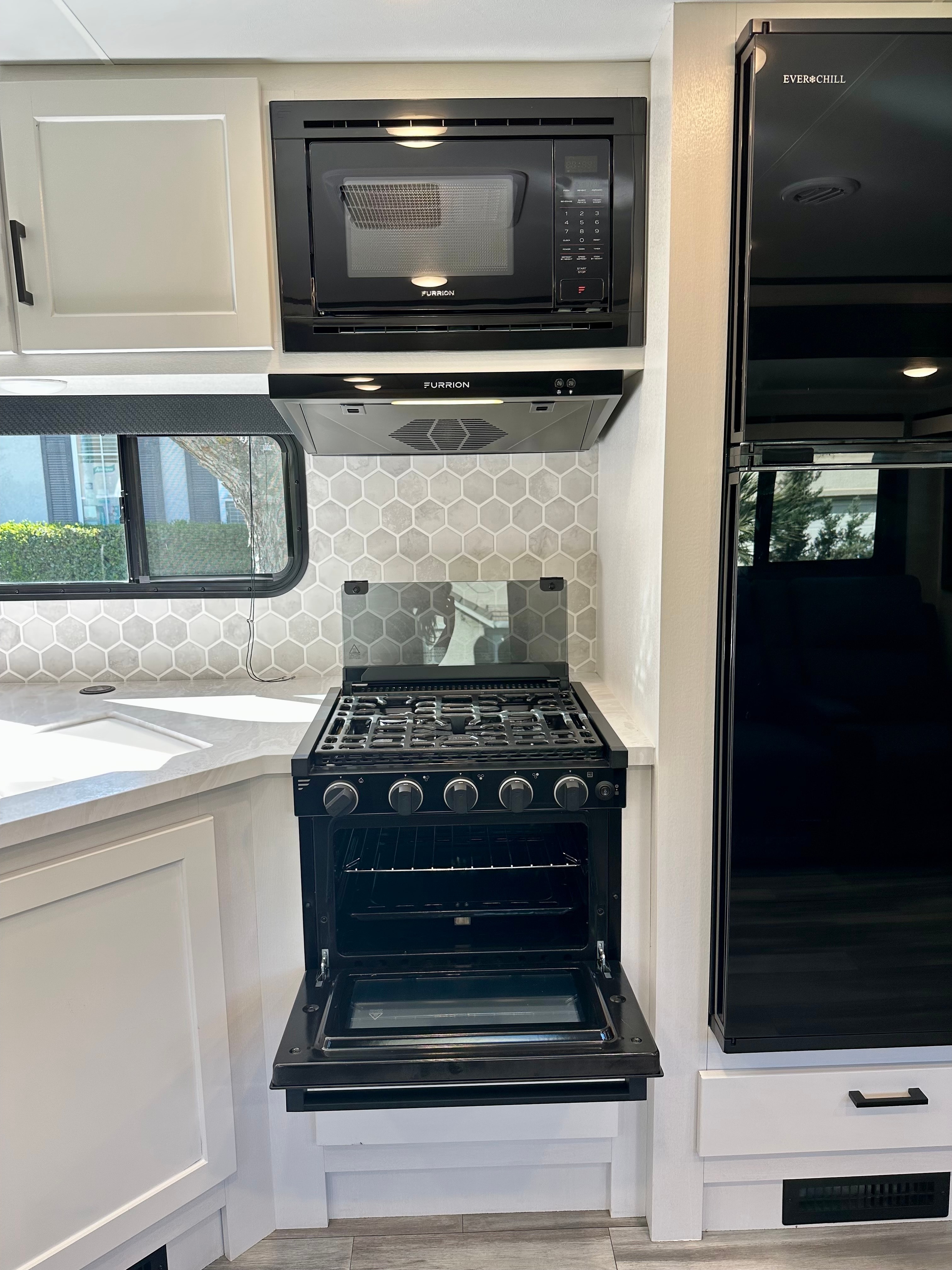 Luxury 2024 Jayco Jayfeather - Fully Stocked