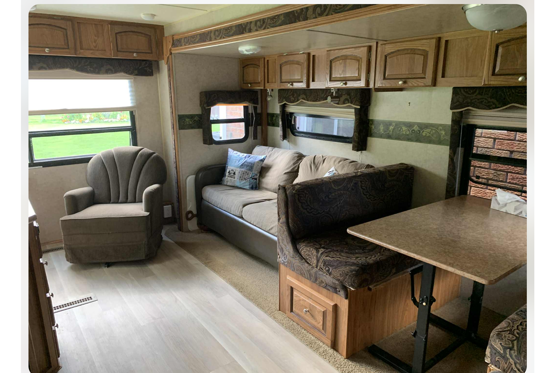 Robert's Forest River 2604 Travel Trailer