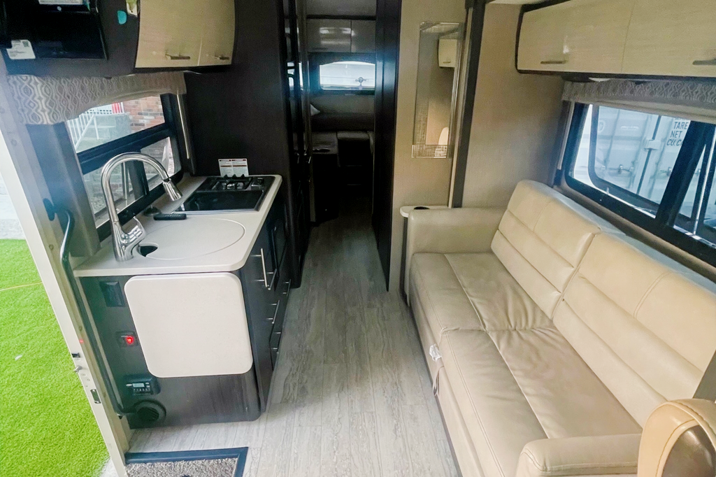 “Harvey” the Thor Motor Coach Vegas 24.1 Class A