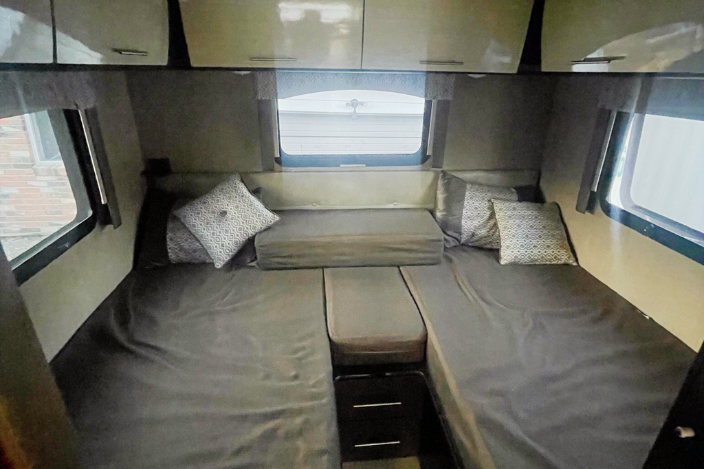 “Harvey” the Thor Motor Coach Vegas 24.1 Class A