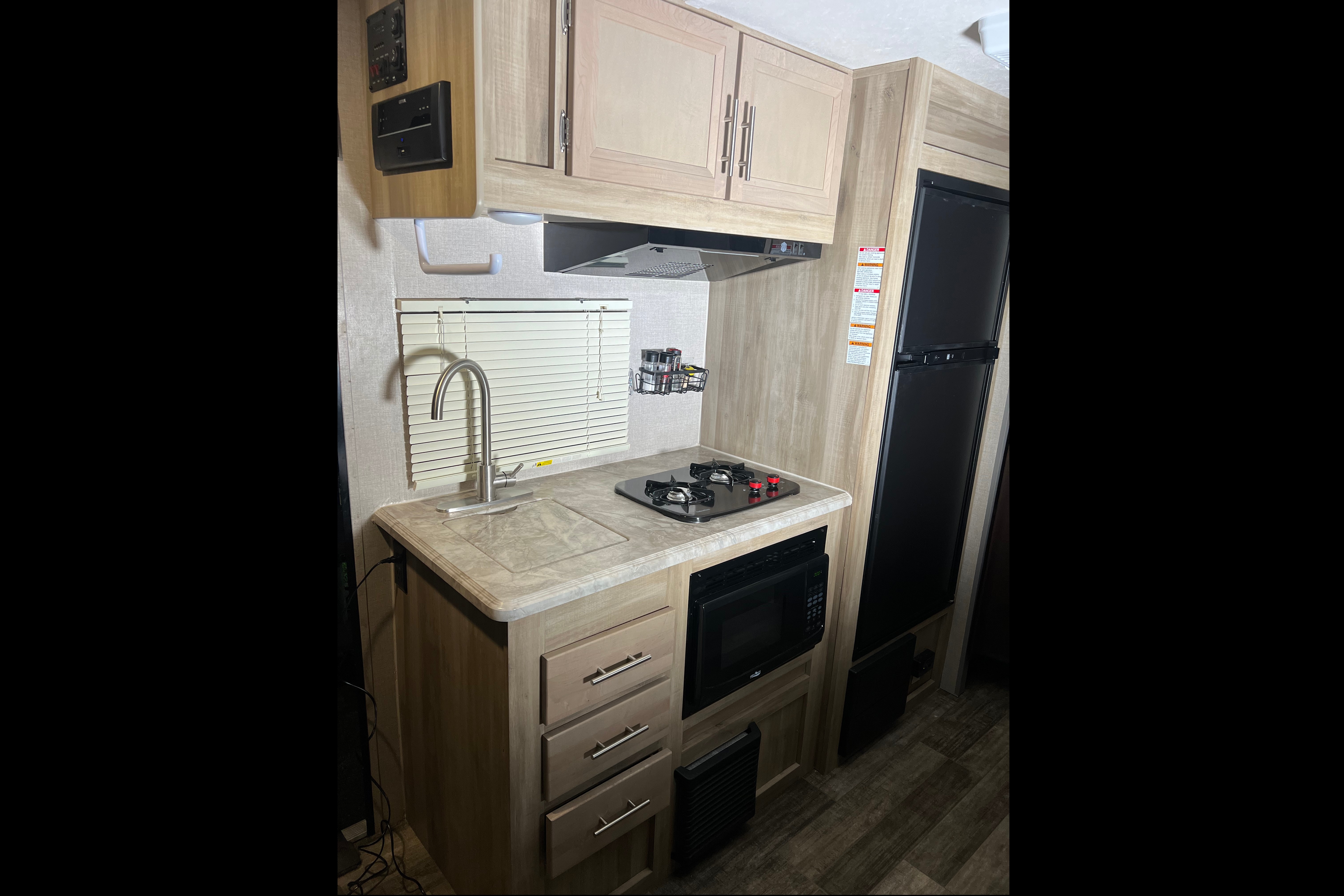 Coachmen Catalina Summit Series 7 Travel Trailer