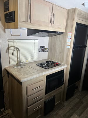 Coachmen Catalina Summit Series 7 Travel Trailer