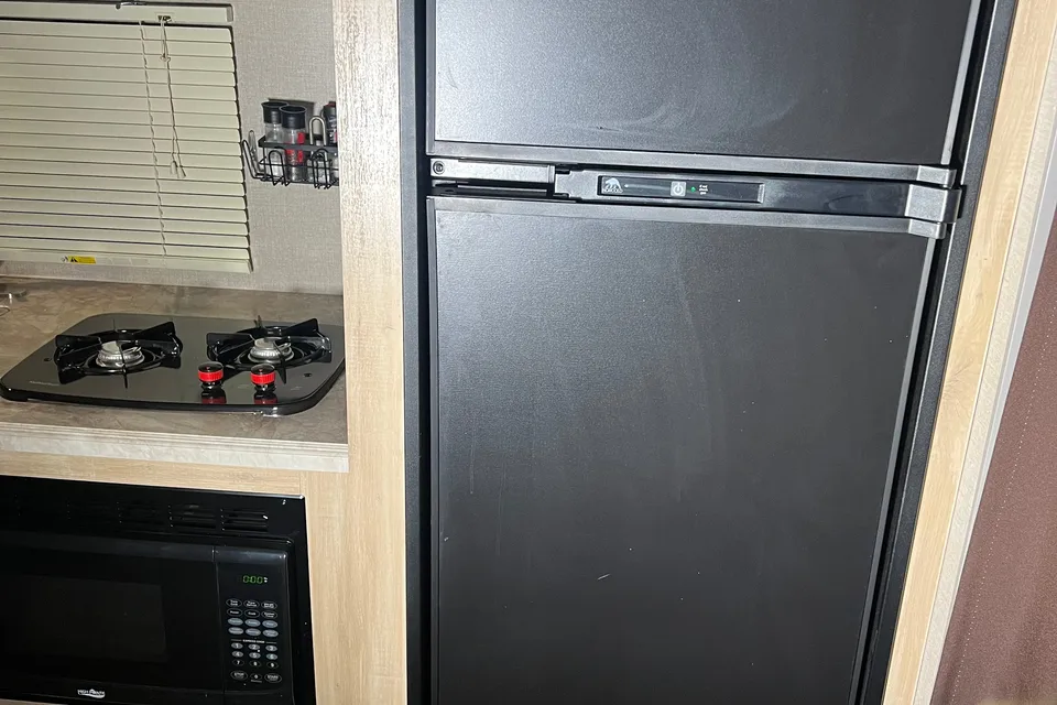 Coachmen Catalina Summit Series 7 Travel Trailer