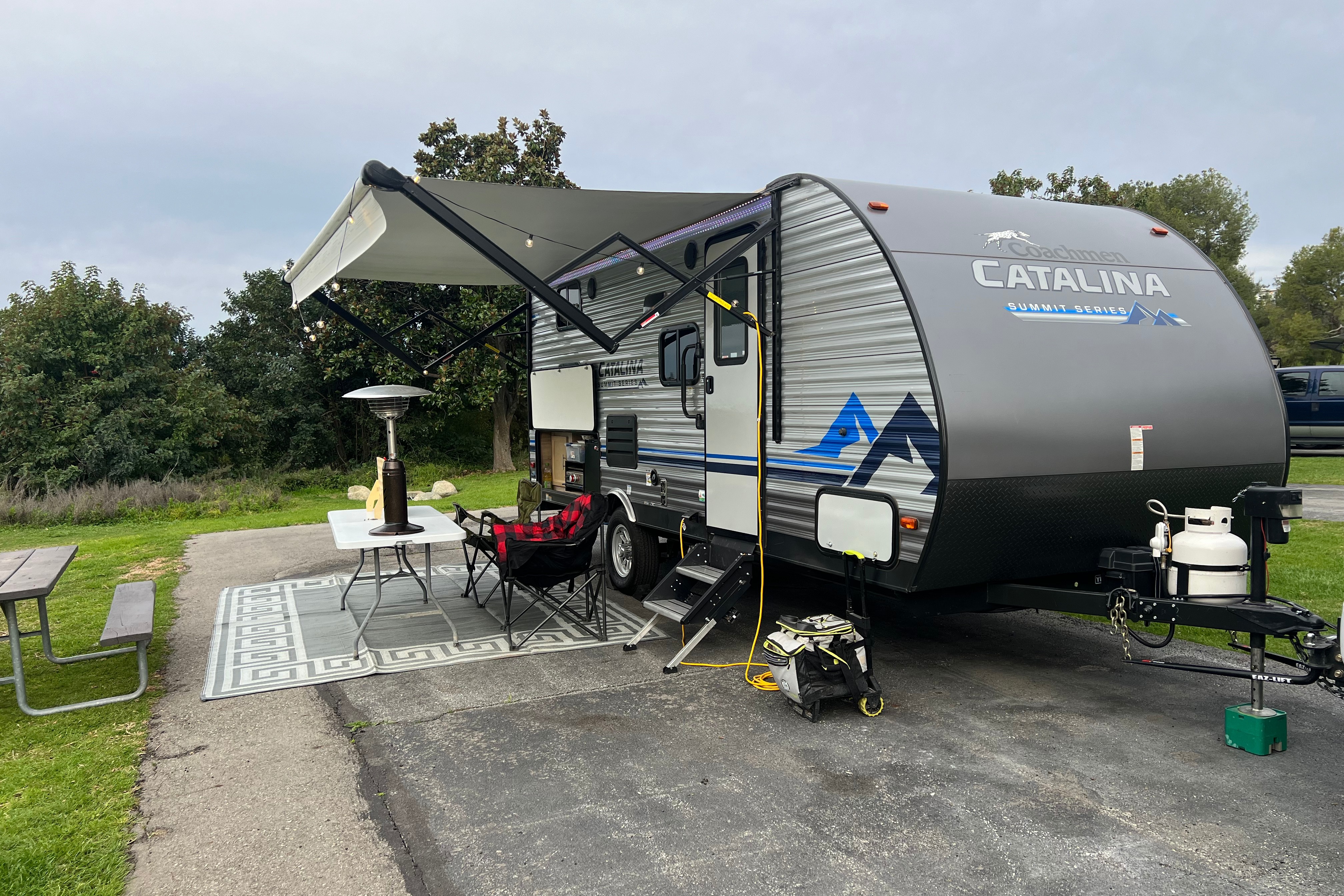 Coachmen Catalina Summit Series 7 Travel Trailer