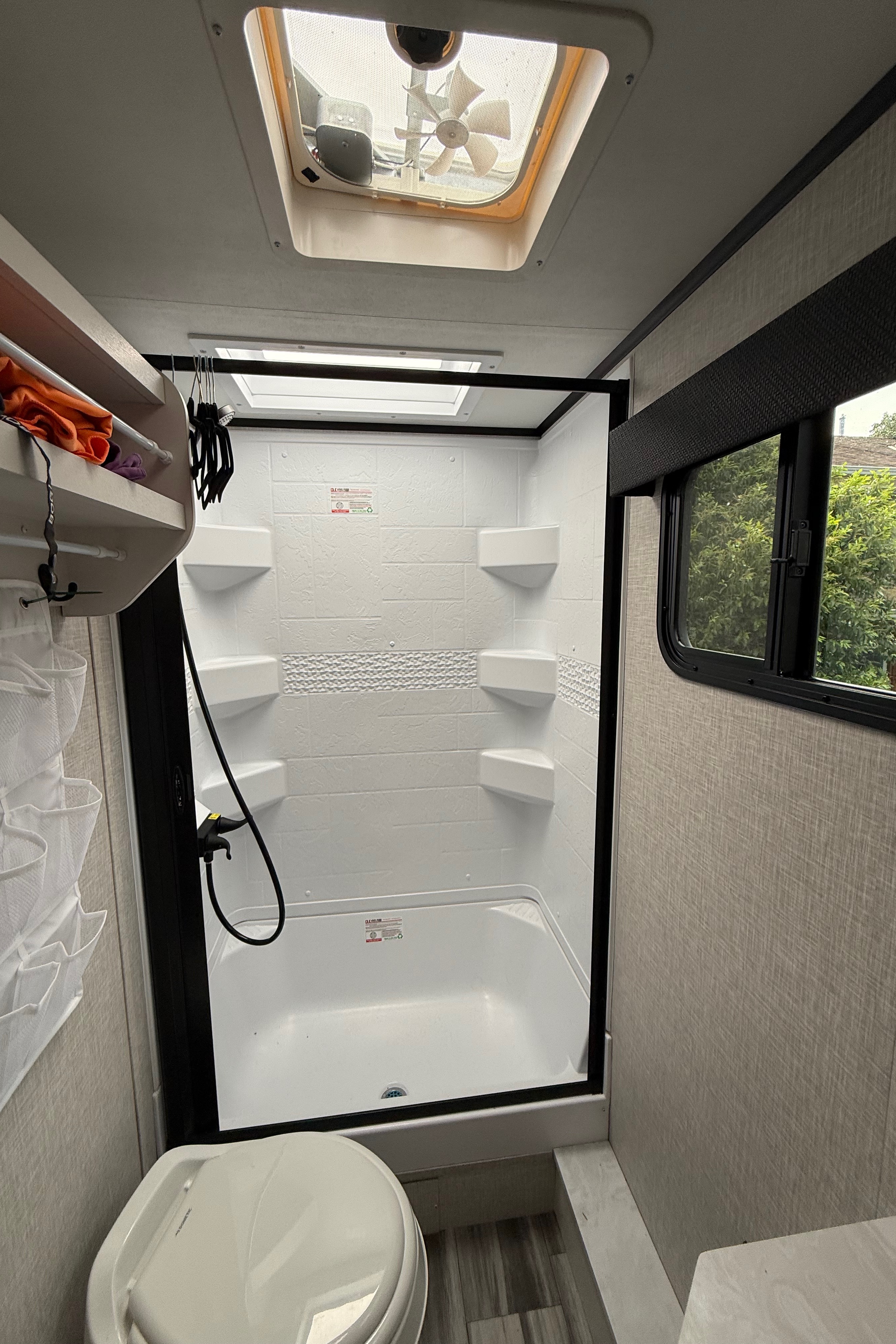 Comfort Cabin Jayco Jay feather micro Travel Trailer